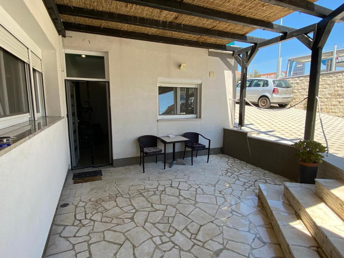 Apartamento Yela Zadar