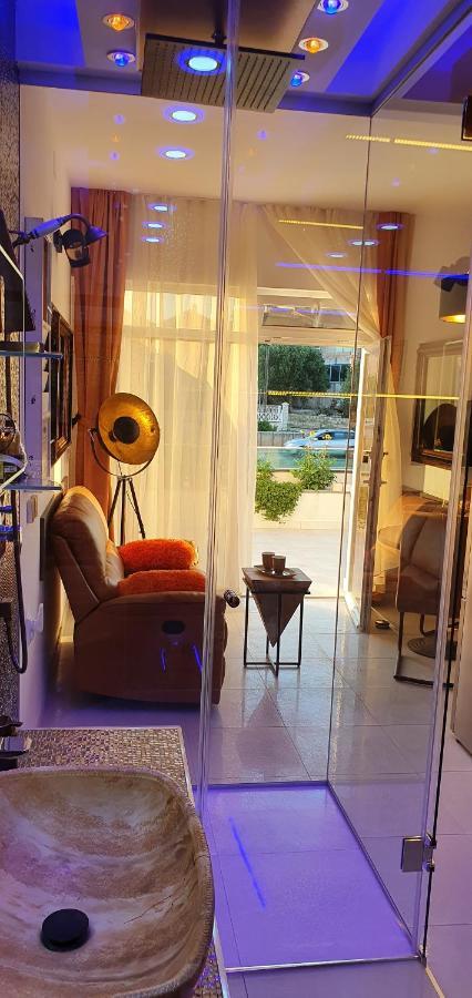 Apartment Yela Zadar